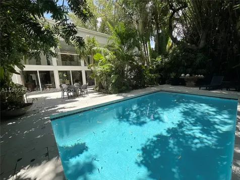 2485 Inagua Avenue Miami FL 33133