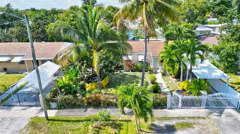 15700 NE 15th Place North Miami Beach FL 33162