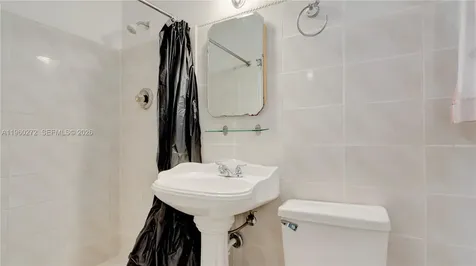 15700 NE 15th Place North Miami Beach FL 33162