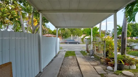 15700 NE 15th Place North Miami Beach FL 33162