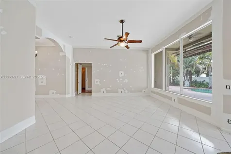 15989 SW 14th Street Pembroke Pines FL 33027