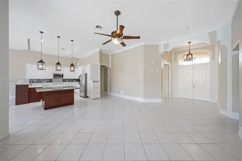 15989 SW 14th Street Pembroke Pines FL 33027