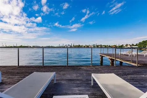 3 Island Avenue Miami Beach FL 33139