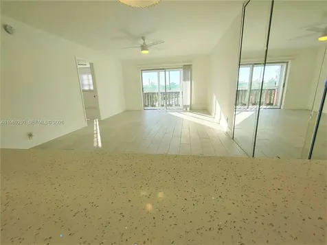 215 SE 3rd Avenue Hallandale Beach FL 33009