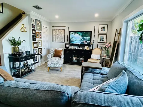 17617 SW 140th Court Miami FL 33177