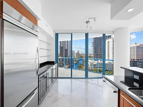333 Las Olas Way Fort Lauderdale FL 33301