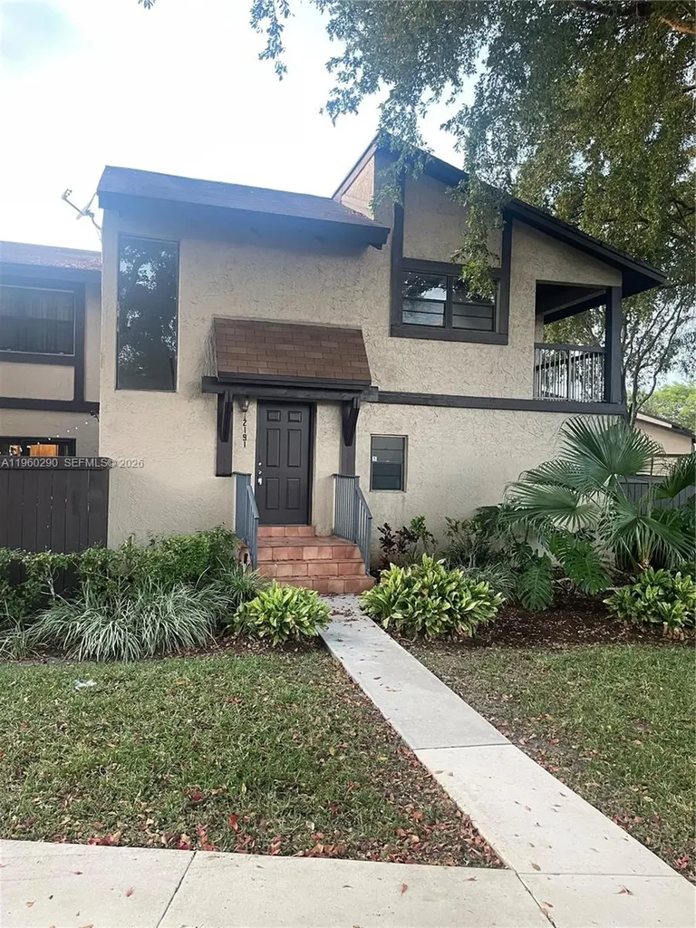 2191 Bayberry Drive Pembroke Pines FL 33024