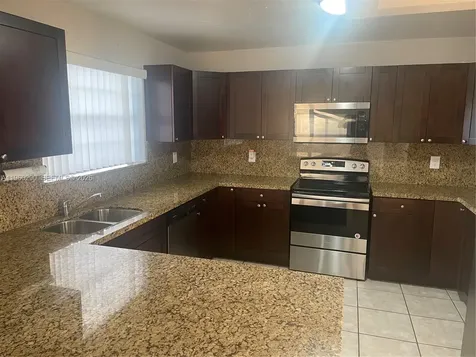 2191 Bayberry Drive Pembroke Pines FL 33024