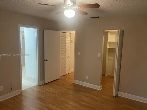 2191 Bayberry Drive Pembroke Pines FL 33024