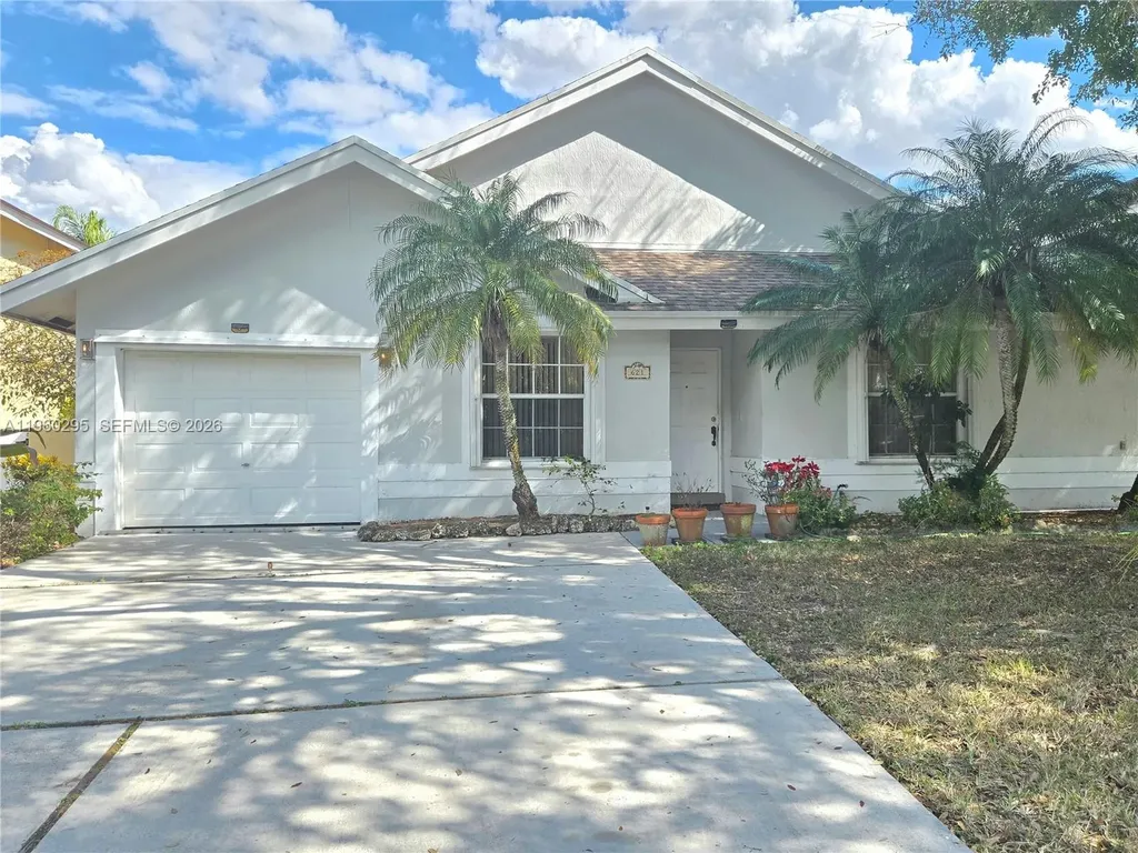 621 NW 205th Avenue Pembroke Pines FL 33029