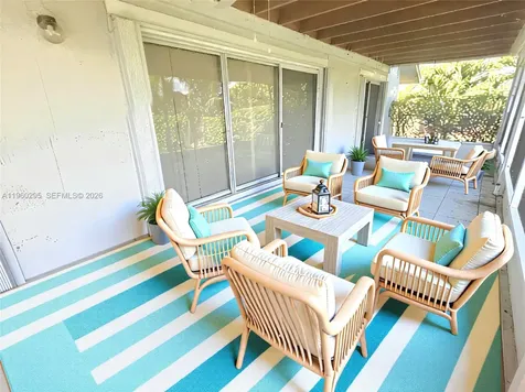 621 NW 205th Avenue Pembroke Pines FL 33029