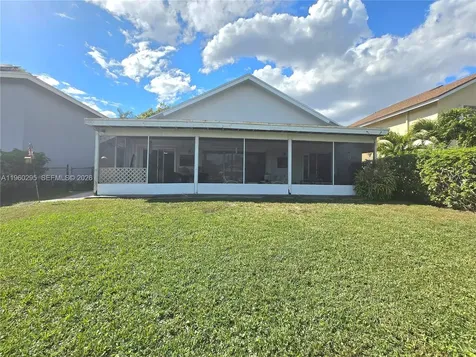 621 NW 205th Avenue Pembroke Pines FL 33029