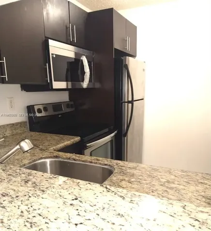 488 NW 165 Street Road Miami FL 33169