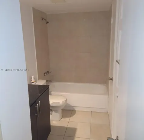 488 NW 165 Street Road Miami FL 33169