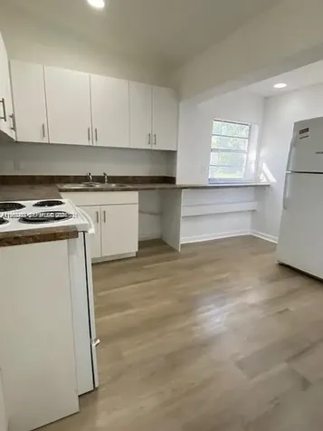 411 SW 22nd Avenue Fort Lauderdale FL 33312