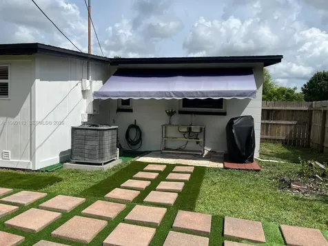 2253 Dordon Drive Melbourne FL 32935