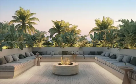 260 Collins Avenue Miami Beach FL 33139