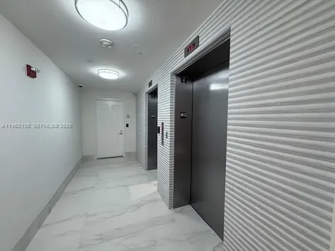 3330 NE 190th Street Aventura FL 33180