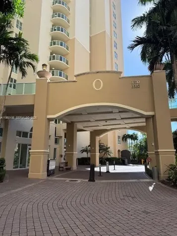 3330 NE 190th Street Aventura FL 33180
