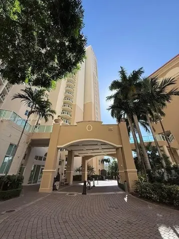 3330 NE 190th Street Aventura FL 33180