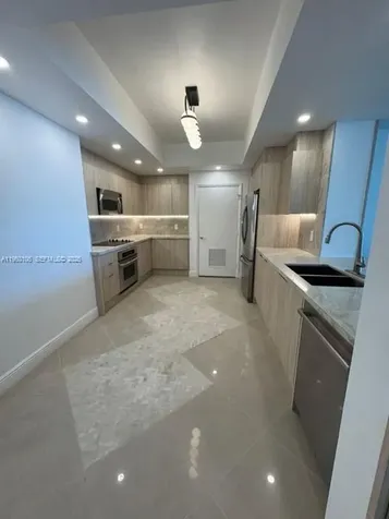 3330 NE 190th Street Aventura FL 33180