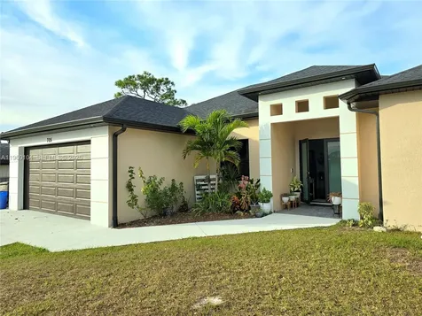 705 Harding Lane Lehigh Acres FL 33936