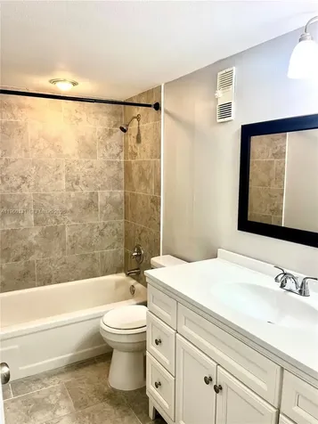 4575 S Texas Avenue Orlando FL 32839