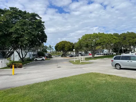 470 Executive Center Drive West Palm Beach FL 33401