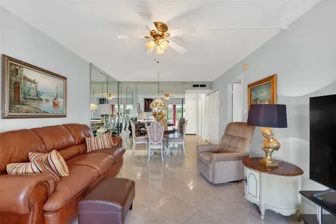 2901 NW 46th Avenue Lauderdale Lakes FL 33313