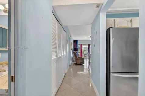 2901 NW 46th Avenue Lauderdale Lakes FL 33313