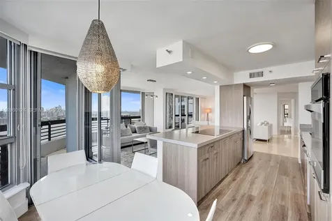 3500 Mystic Pointe Drive Aventura FL 33180