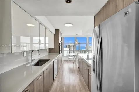 3500 Mystic Pointe Drive Aventura FL 33180