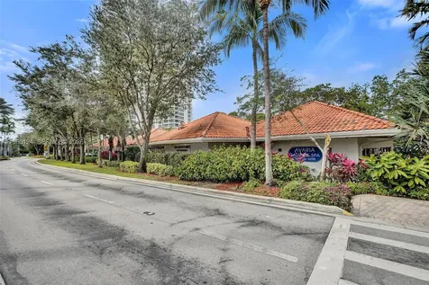 3500 Mystic Pointe Drive Aventura FL 33180