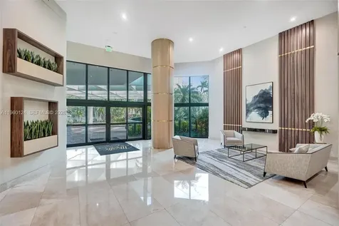 3500 Mystic Pointe Drive Aventura FL 33180