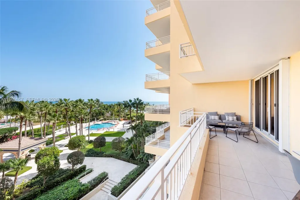 799 Crandon Boulevard Key Biscayne FL 33149