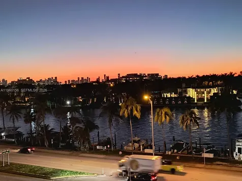 5005 Collins Avenue Miami Beach FL 33140