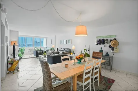 5005 Collins Avenue Miami Beach FL 33140