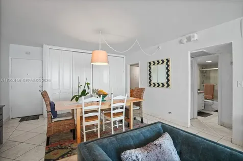 5005 Collins Avenue Miami Beach FL 33140