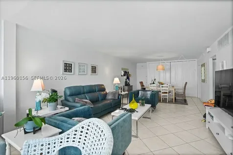 5005 Collins Avenue Miami Beach FL 33140