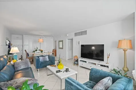 5005 Collins Avenue Miami Beach FL 33140
