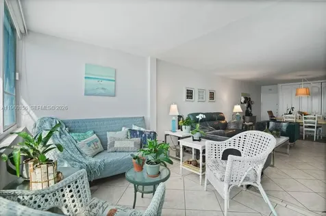 5005 Collins Avenue Miami Beach FL 33140