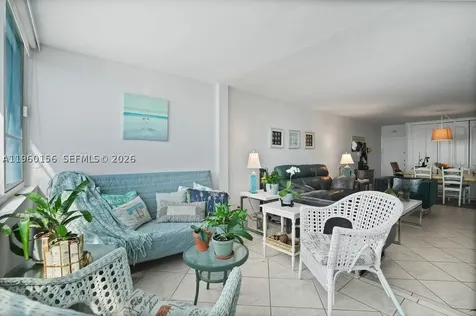 5005 Collins Avenue Miami Beach FL 33140