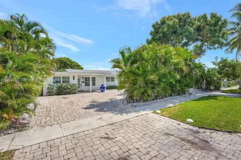 701 NE 8th Street Pompano Beach FL 33060