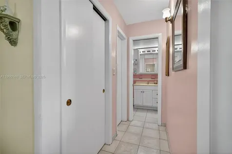 16900 NE 14th Avenue Miami FL 33162