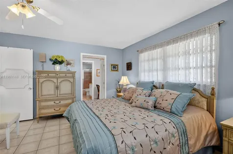 16900 NE 14th Avenue Miami FL 33162