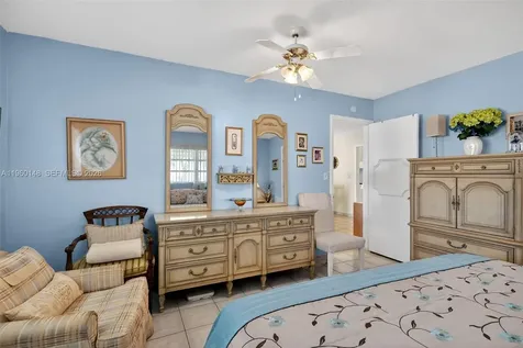 16900 NE 14th Avenue Miami FL 33162