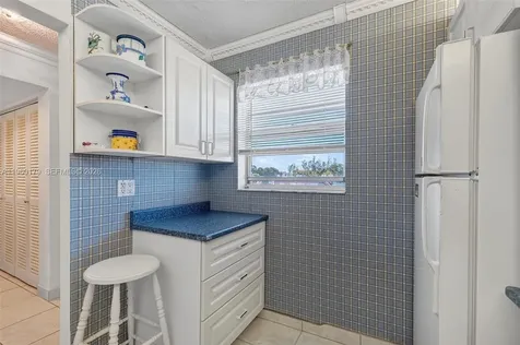 2900 NW 47th Terrace Lauderdale Lakes FL 33313