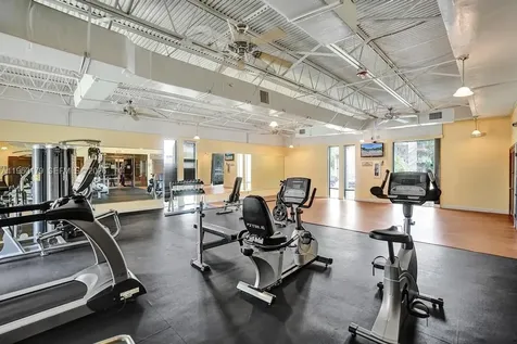 2900 NW 47th Terrace Lauderdale Lakes FL 33313