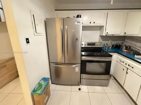 18707 NE 2nd Avenue Miami FL 33179