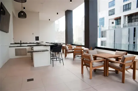 225 N Miami Avenue Miami FL 33128